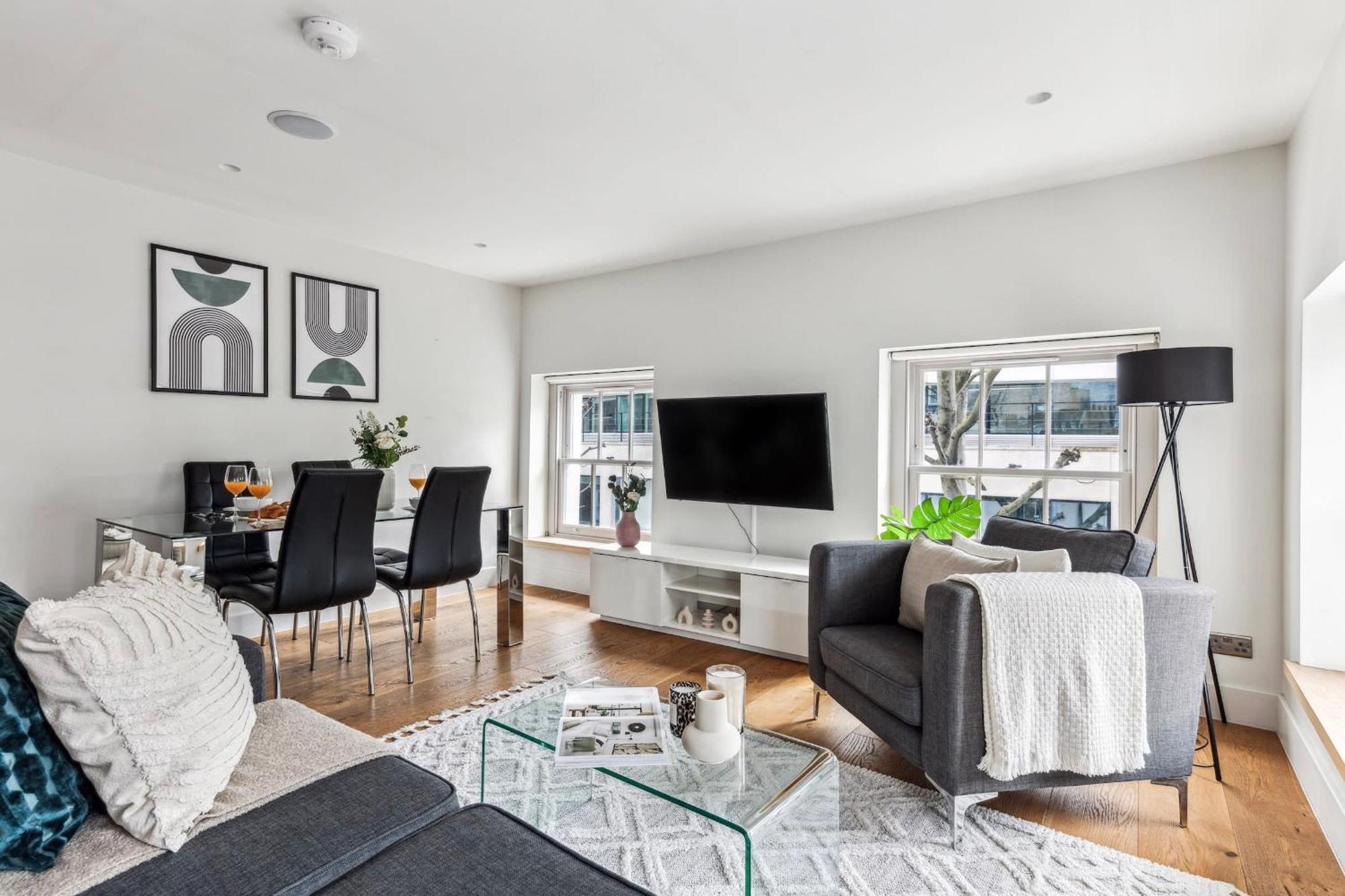 Modern 1Br In Central Fitzrovia - Cityapartmentstay ลอนดอน ภายนอก รูปภาพ